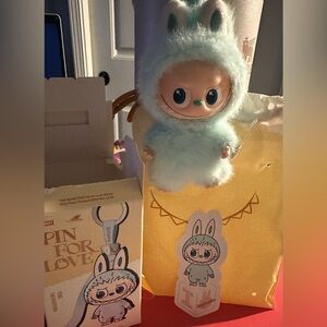 Pin For Love (LETTER “I”) Pop Mart The Monsters Labubu - 100% AUTHENTIC